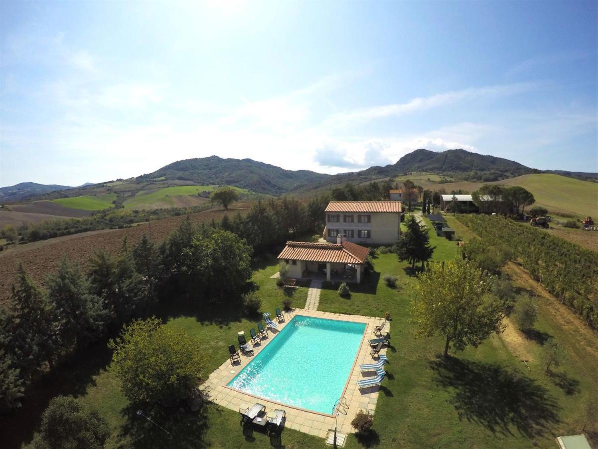 Appartamento Uva - Agriturismo Le Selvole Pomarance Exterior foto