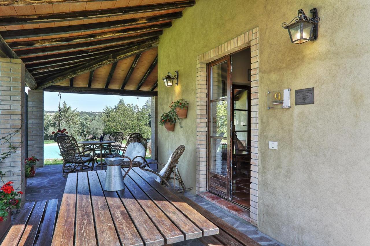Appartamento Uva - Agriturismo Le Selvole Pomarance Exterior foto